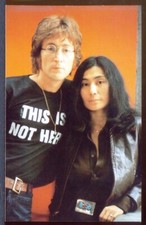 Modern BEATLES Postcard. John & Yoko (Coral-Lee Cards, SC17511). Free Post