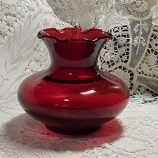 Crimped Bud Vase Royal Ruby by Anchor Hocking 3.5" Vintage