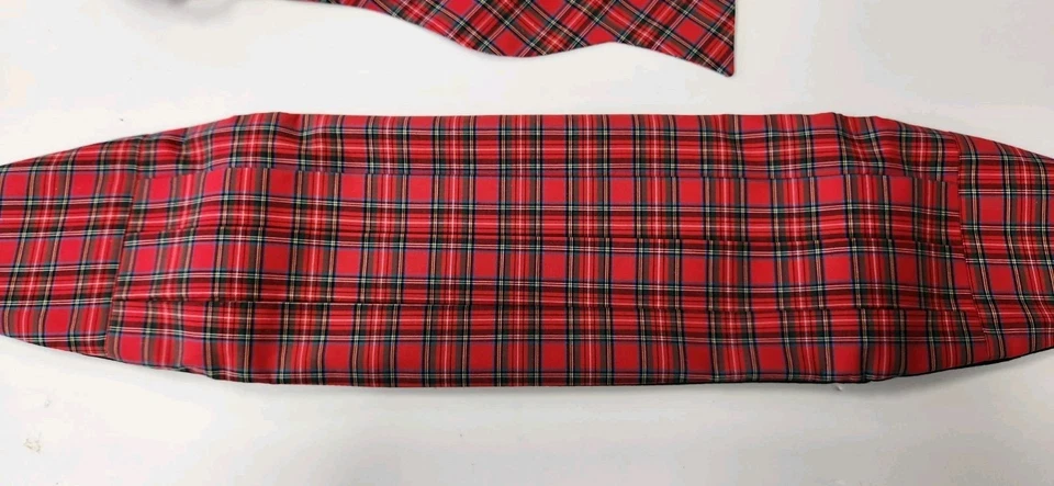 Juego de pajarita y faja hecha a mano #94 hecho en EE. UU. Foto 2 de 3