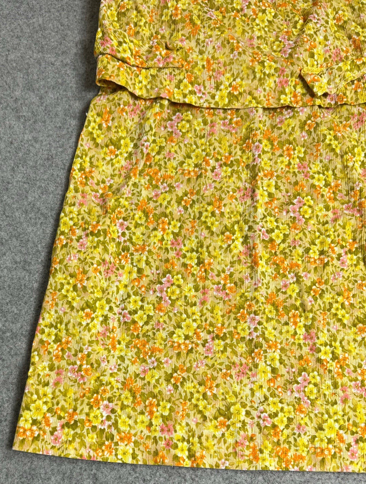 Vintage NELLY DON Women's Floral 2 Piece Set Sz M Yellow Tie Collar 80’s Y2k