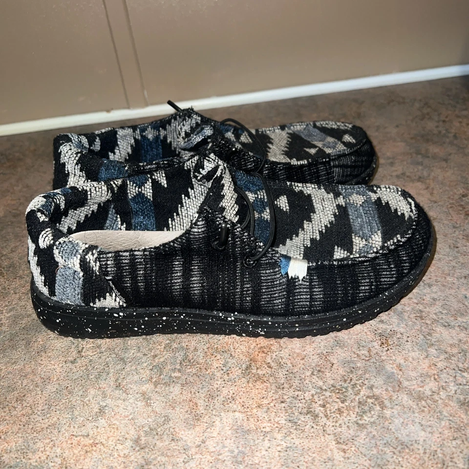 Zapatos sin cordones Hey Dude Wendy con estampado tribal azteca para mujer talla 5 Foto 3 de 4