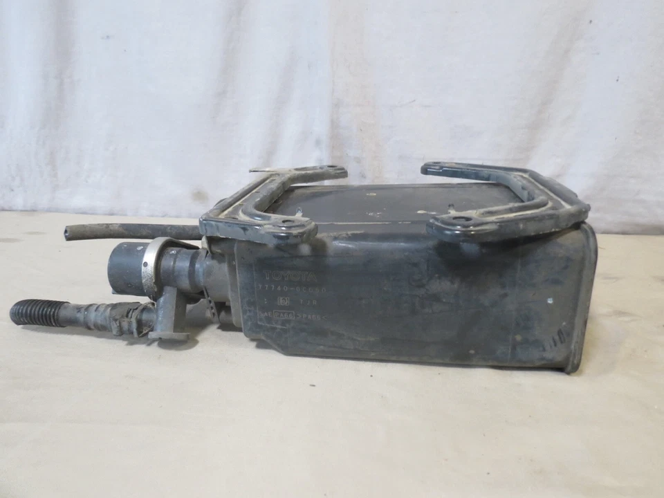 07 08 09 10-13 Toyota Tundra Fuel Evap Vapor Charcoal Can Canister 77740-0C050 - Imagem 3 de 4