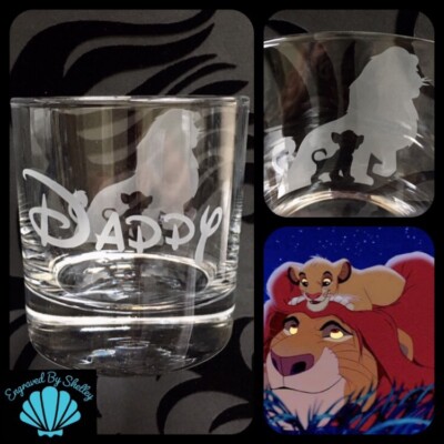 Vatertag Geschenk für Vater personalisiert Der König der Löwen Whiskey Glas Simba & Mufasa