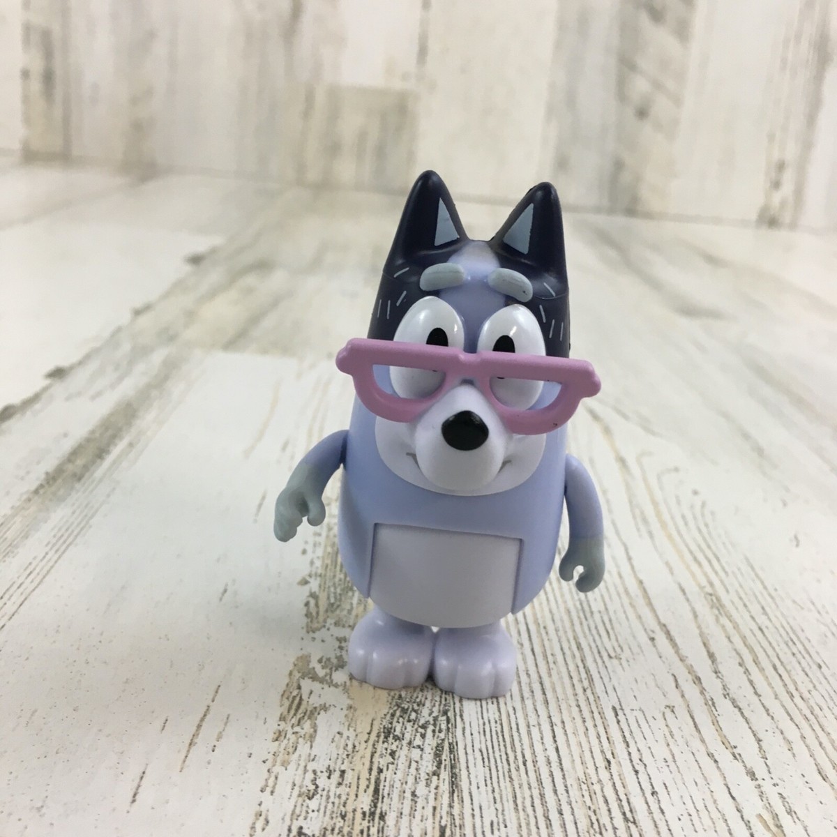 アイケア Bluey Amazon.com: ekids Bluey Toy Walkie Talkies for Kids, Static Free