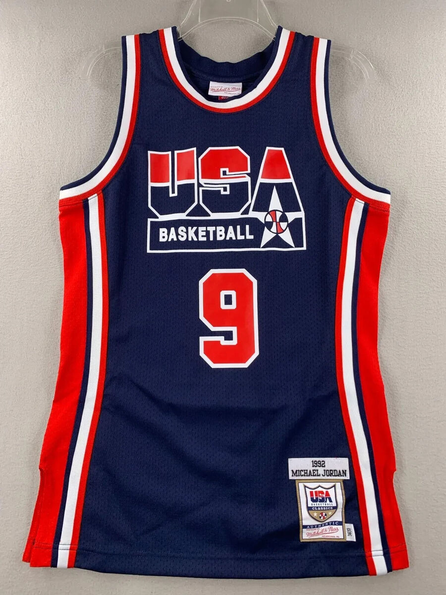 Mitchell & Ness Michael Jordan 1992 Dream Team USA Mitchell & Ness Michael Jordan 1992 Dream Team USA