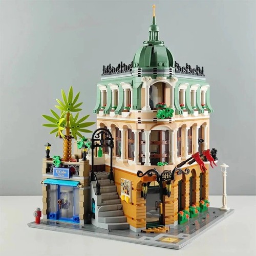 NEW DIY Boutique Hotel 10297 pcs 3066 Building Blocks City Kids Toys Set Model - Picture 2 of 5