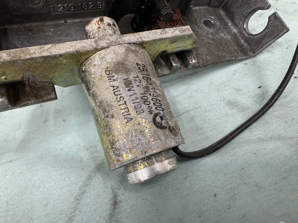 BMW E36 328i 1992-1998 SELECTOR DE PALANCA DE CAMBIOS AUTOMÁTICA TRANSMISIÓN AUTOMÁTICA Foto 2 de 4