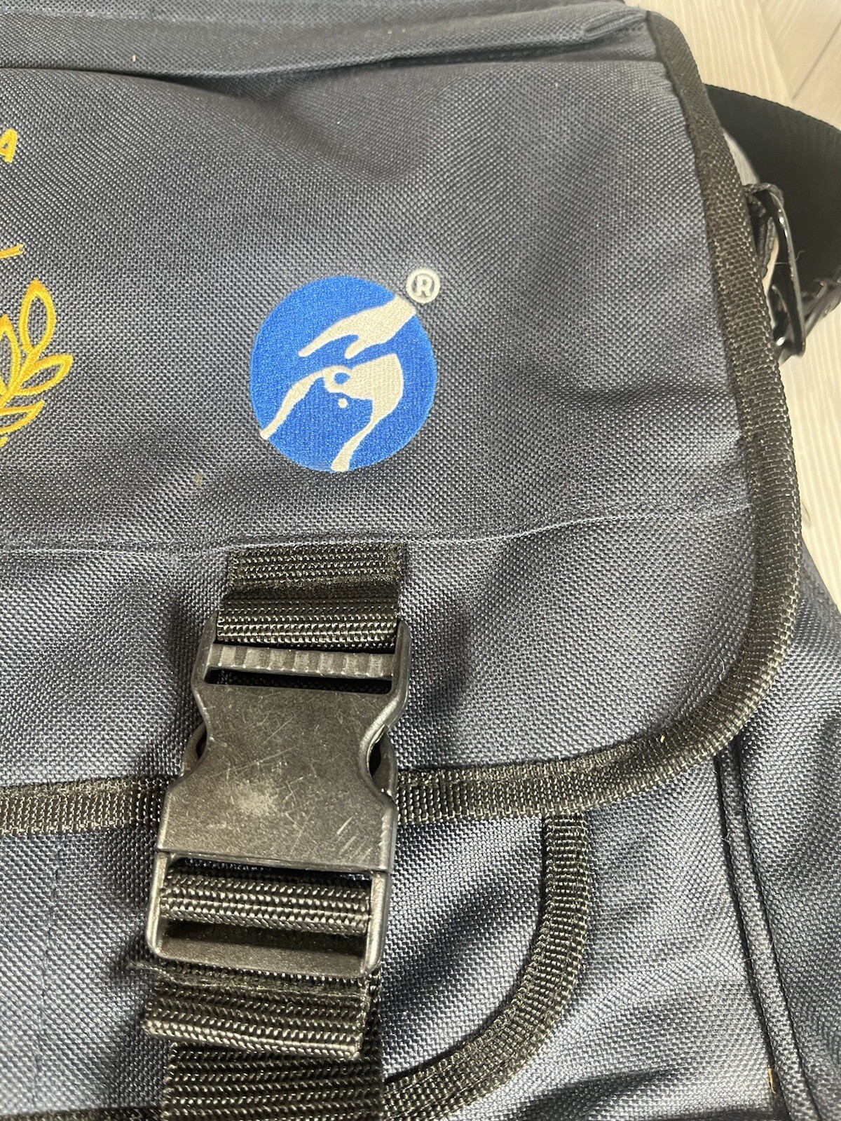 Picture 3 of 8