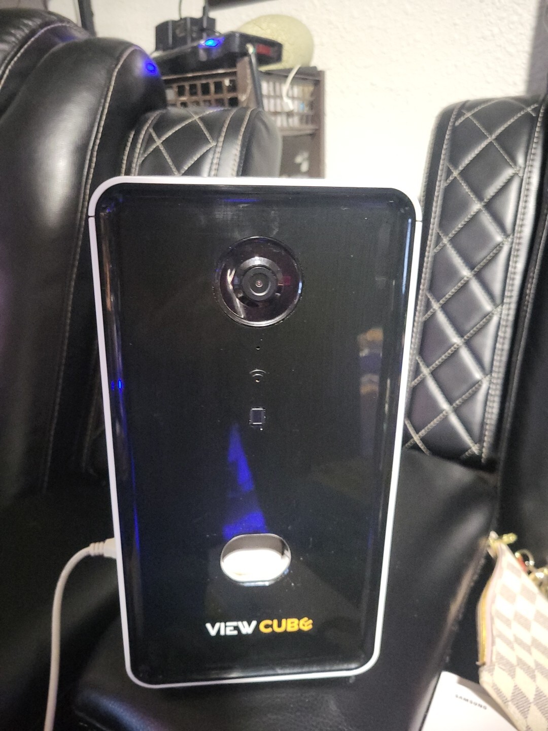 View cube Pet Treat Dispenser Wifi W/camera