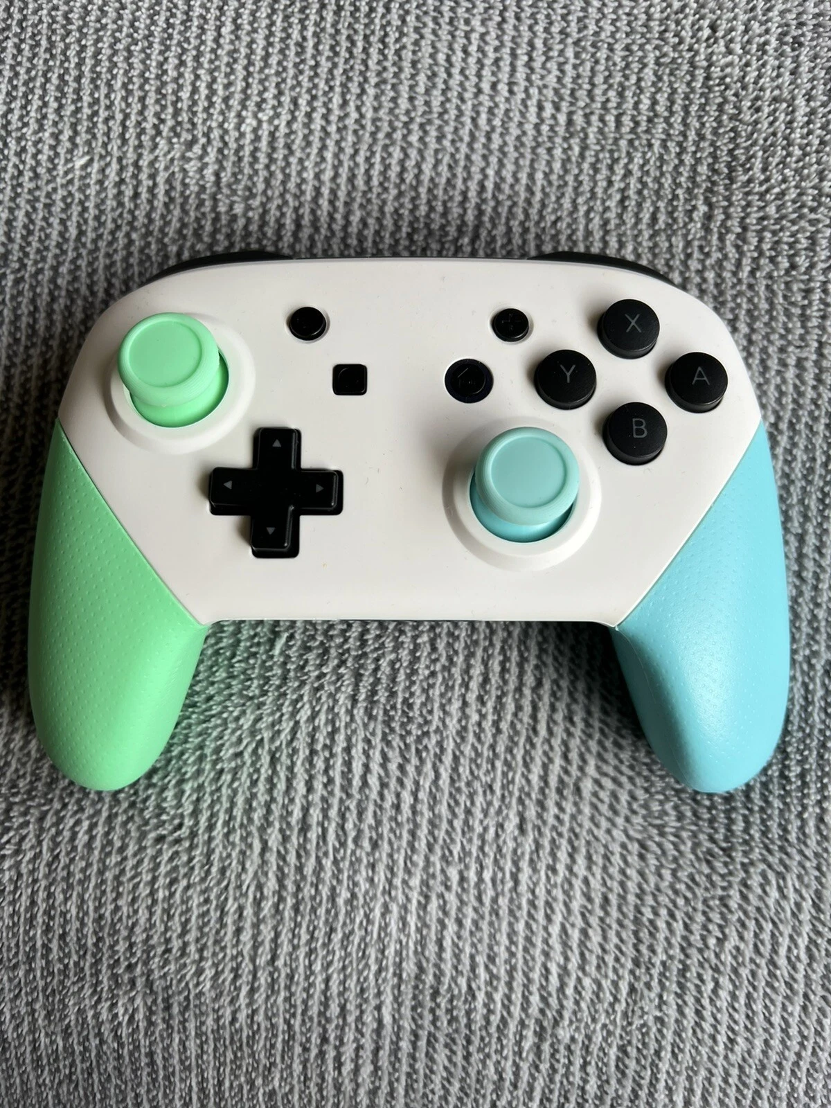 Picture 2 of 3