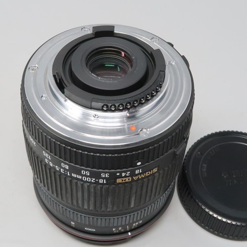 Sigma AF 18-200mm f3.5-6.3 DC Lens Nikon F - Picture 9 of 9