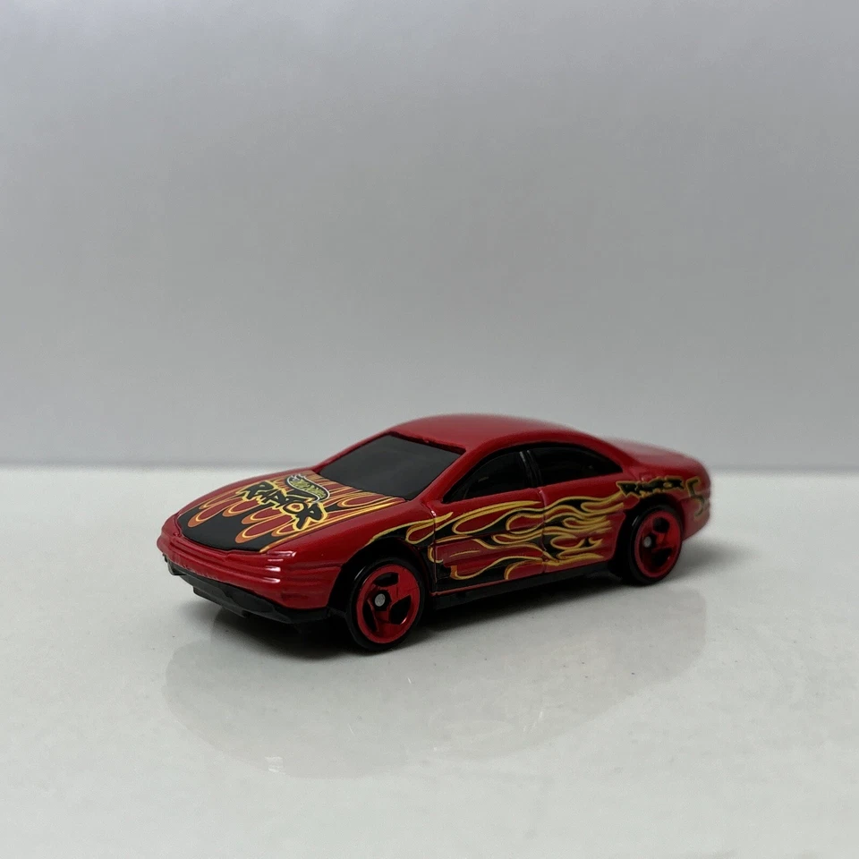 1995-1999 Olds Oldsmobile Aurora Collectible 1/64 Scale Diecast Diorama Model - Image 4 of 4