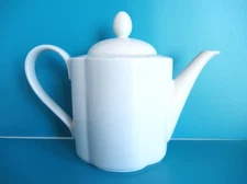 Villeroy & Boch Group White Porcelain Coffee Pot Design Collection Germany