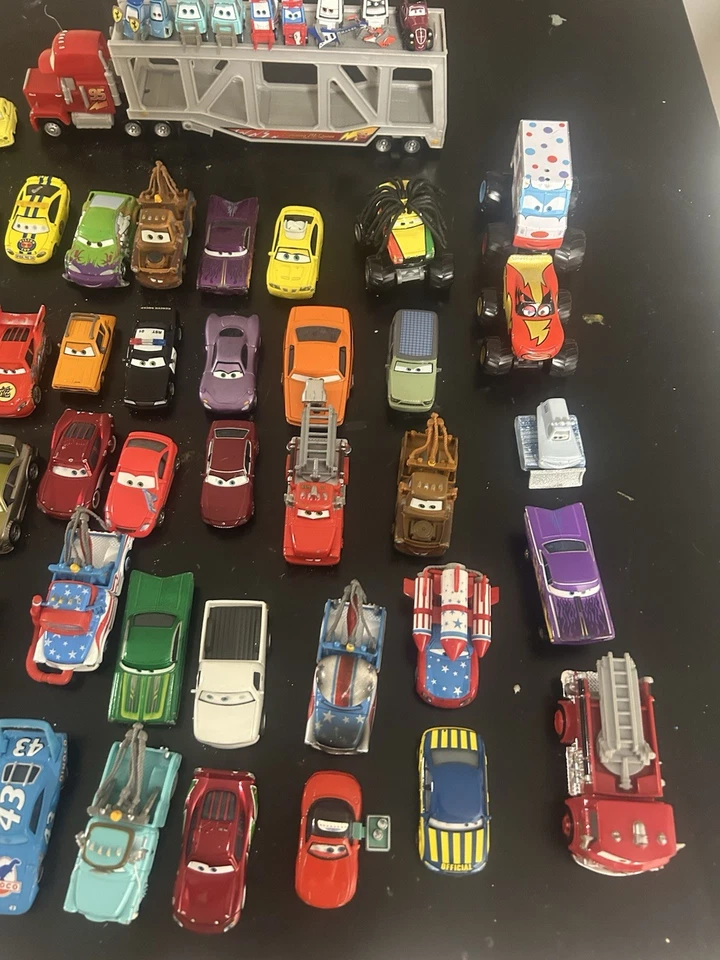 🏎️Lote de 73 Coches Disney Pixar Mattel Diecast Collection Lightning McQueen Mack Foto 4 de 4