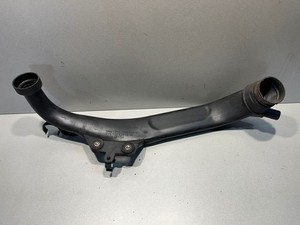 BMW 3 E92 E93 2009 Benzin 225kW Luftansaugkanal-Teil 7556549 ANJ748