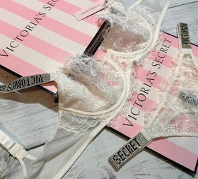 Victoria's Secret Shine Strap Wicked Bra Garter Thong Set Very Sexy Lace White