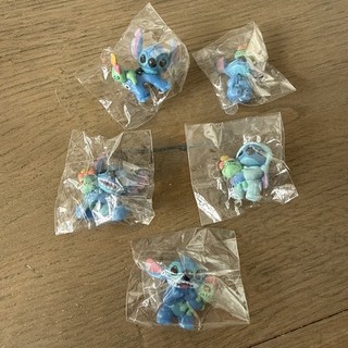 5 Miniature Stitch from Disney’s Lilo & Stitch Plastic Figures