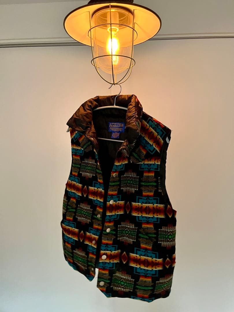 PENDLETON Geometric Pattern Sleeveless Down Vest … - image 4