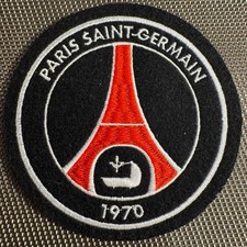 ECUSSON PATCH FOOTBALL  PARIS SAINT-GERMAIN 1970 PSG  (ECU 93)
