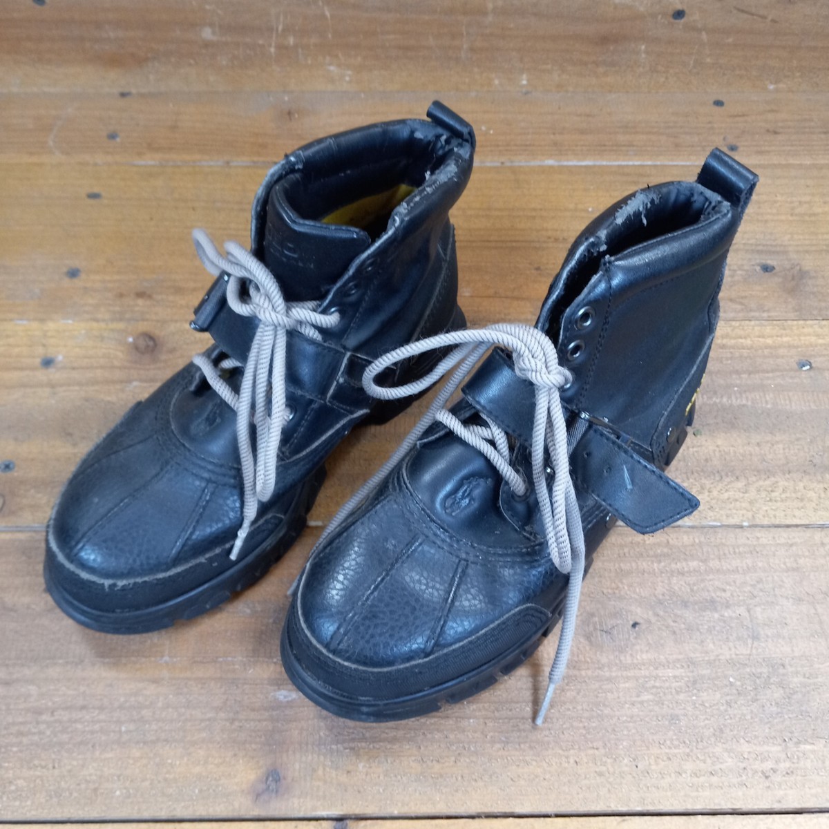 Ralph Lauren Boots Men display picture 2