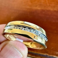 10K Yellow Gold Gents 9 Diamond Band .09ct tw 5.5gm Size 10.5