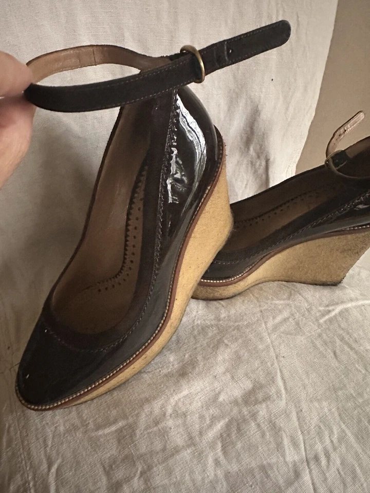 YVES SAINT LAURENT YSL charol correa al tobillo crepé cuña zapatos talla 38 Foto 3 de 4