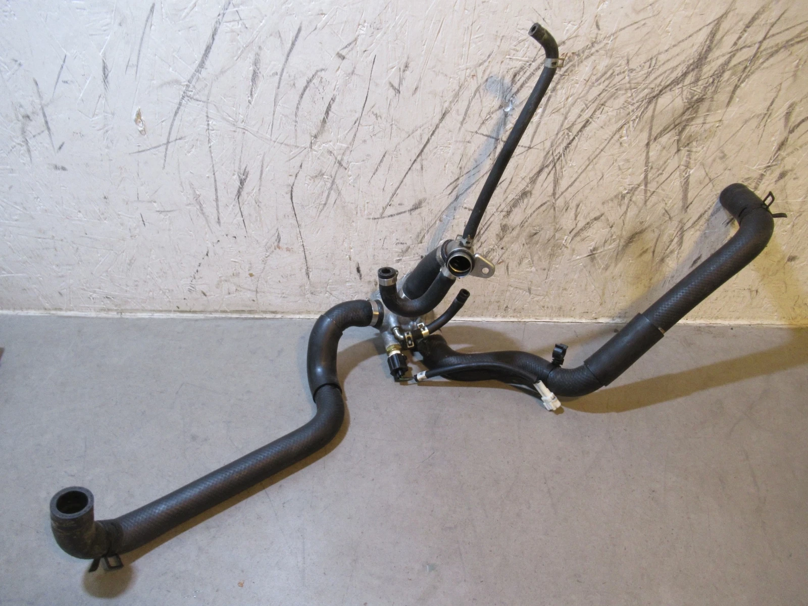Yamaha Nytro MTX 1000 Thermostat Hoses 2013