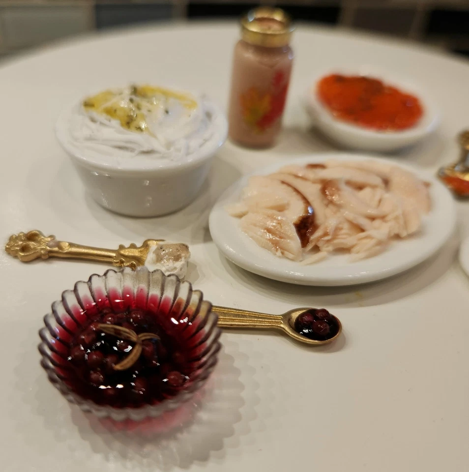 1:6 Scale Thansksgiving Food Barbie Fashion Doll Miniature Accessories 12" Toy - Image 2 of 3