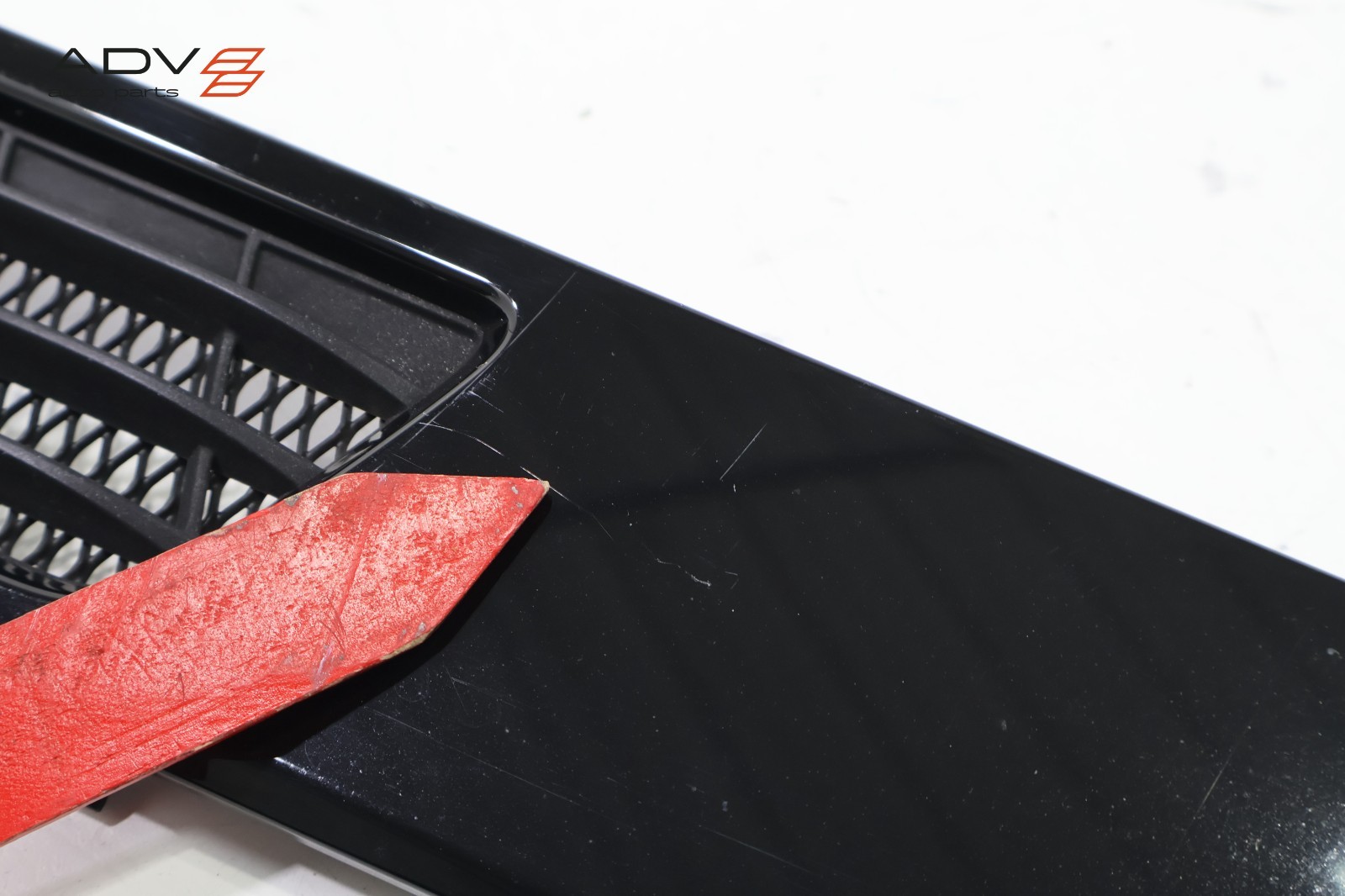 14-20 BMW i8 I12 COUPE REAR RIGHT SIDE QUARTER PANEL AIR VENT GRILLE MOLDING OEM