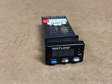 Watlow 935A-1CD0-000G Temperature Controller ...
