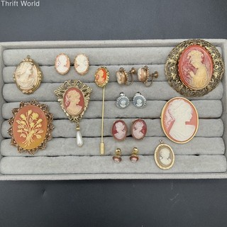 Vintage Cameo Costume Jewelry Lot 17pc Brooches Pendants Earrings Gold Tone