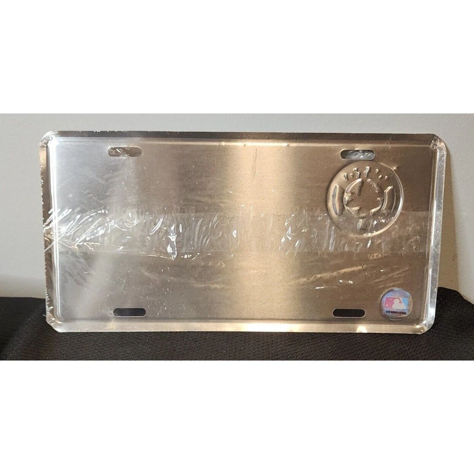 BOSTON RED SOX MLB LICENSED 12" METAL LICENSE PLATE AUTO TAG - Image 2 of 4