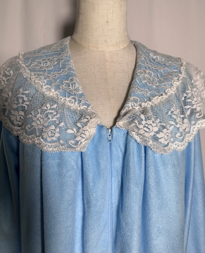 Elizabeth Blair Camisón Casa Vestido Bata Pequeño Manga Larga Azul Antiguo Hollywood Foto 3 de 4