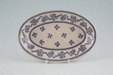 Laura Ashley/Johnson Bros - Petite Fleur - Blue - Sauce Boat Stand - 77674G