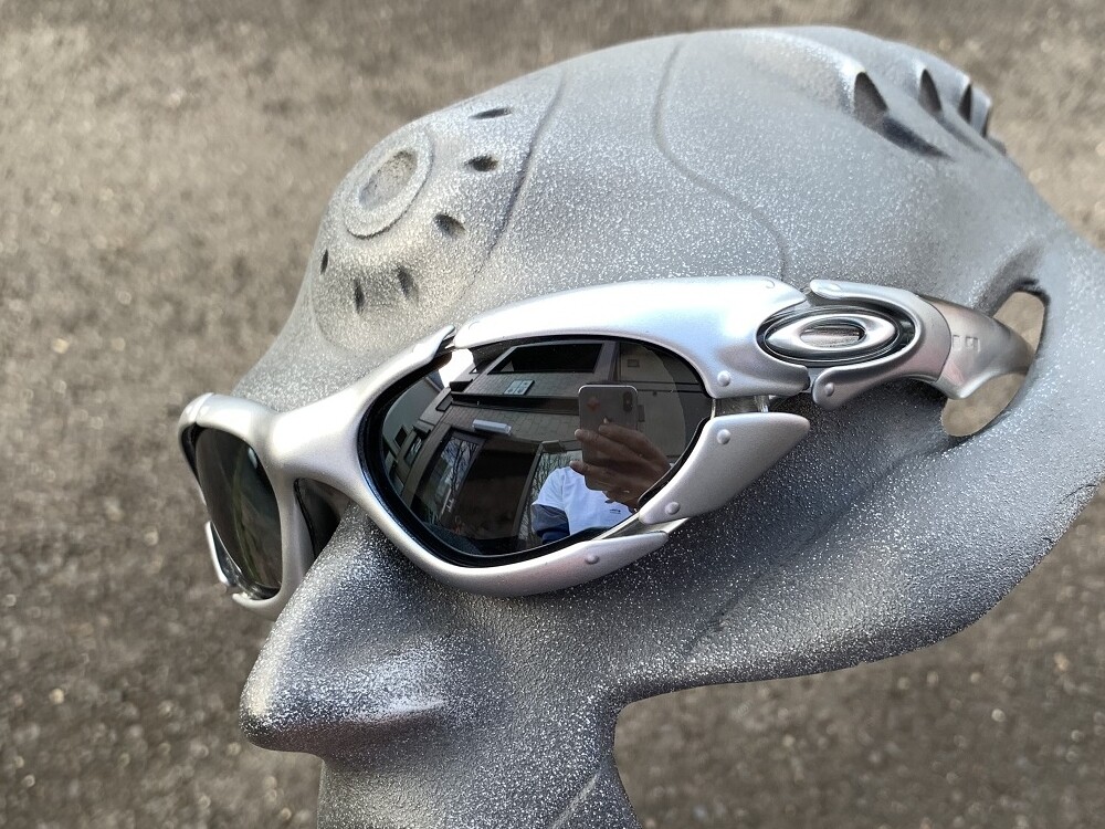 LINEGEAR Flash Black - Non Polarized Lens for Oakley Plate LINEGEAR Flash Black - Non Polarized Lens for Oakley Plate