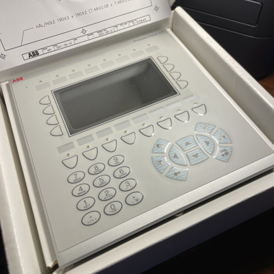 *New*  ABB PP220 3BSC690099R1 Process Panel 220 PLC HMI Display Control