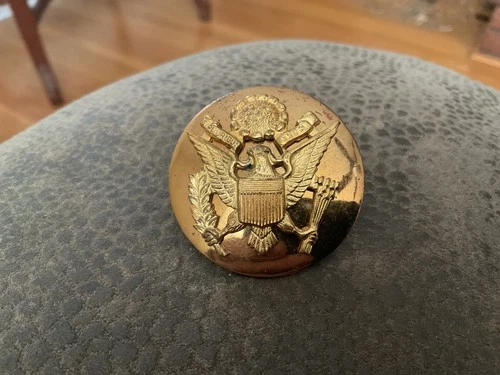 Vintage US Army WW2 MIlitary Cap Hat Insignia Badge Eagle Emblem Screw Back