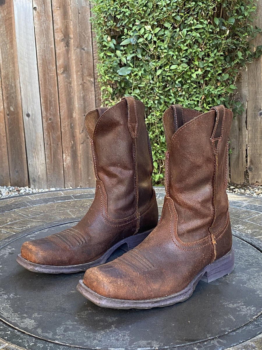 Ariat Rambler Distressed Brown Leather Cowboy Boots Square  display picture 2