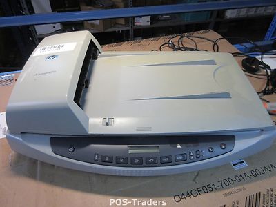 HP Scanjet 8270 L1975A Document Flatbed Scanner 48 Bit CCD 4800 dpi USB NO PSU