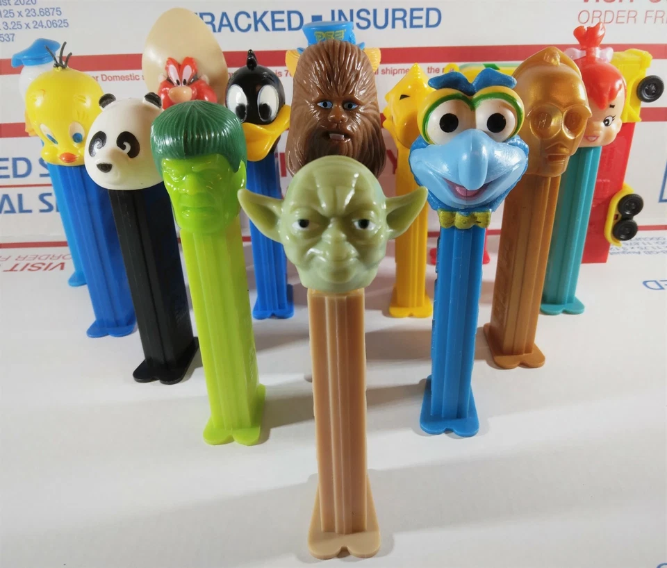 💥 34 PEZ DISPENSERS Star Wars Darth Vader DC BATMAN Marvel Spider-Man HULK TMNT - Image 2 of 4