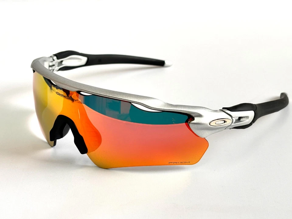 NEW OO9208 Oakley Radar EV Patn Sunglasses Silver Frame Polarization Lenses - Image 2 of 4