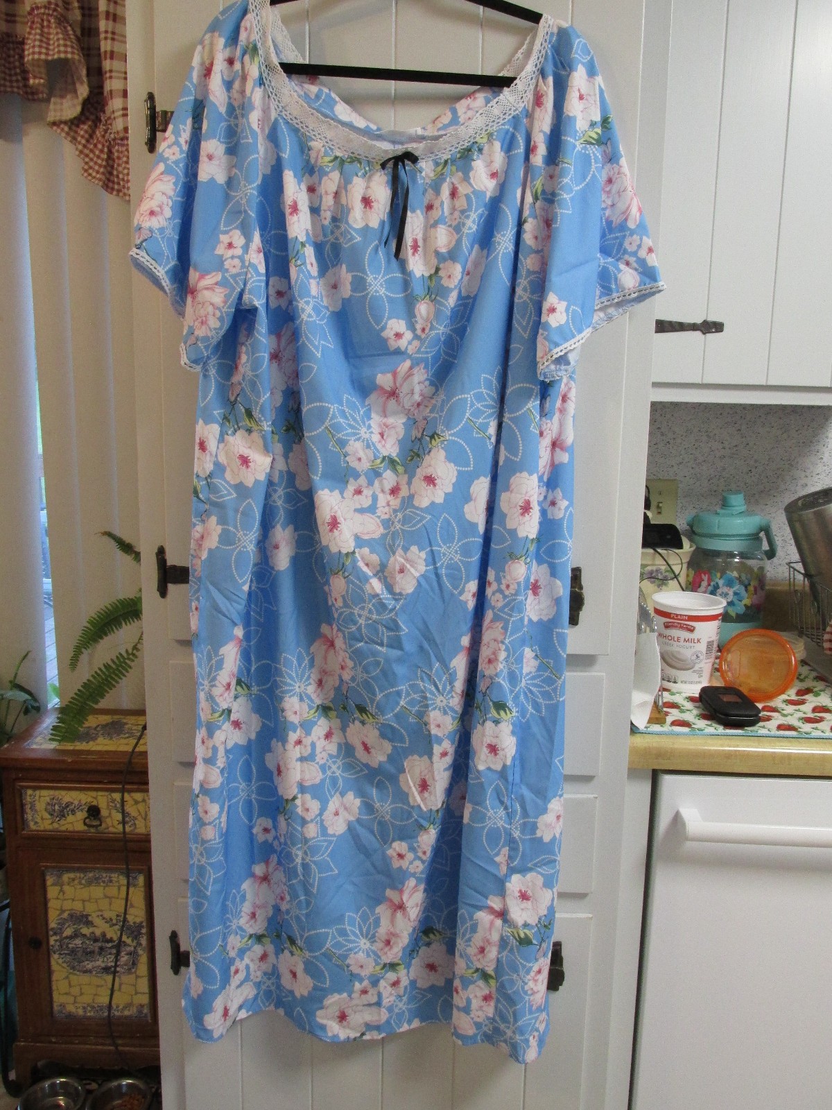 Light Blue and Pink Floral Nightgown/Lounger; size 4X; WBQ