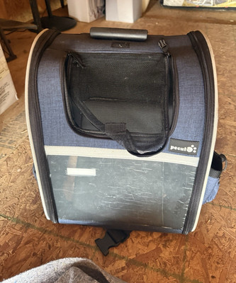 Pecute Pet Carrier Soft-Sided Fabric Carrier Bag w/ Mesh Door, Gray