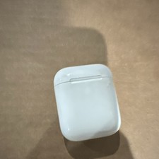 Apple AirPods gen 2 In-Ear Wireless Charging Case White