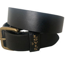 Levi  s Black Leather Belt 1 1/8  Wide Brass Buckle Fits 33  37  
