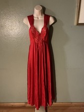 L OLGA NIGHTGOWN 92570 RED