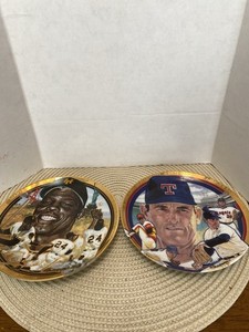 1992 Hamilton Plate Collection Willie Mays 3209E & Nolan Ryan 1085A