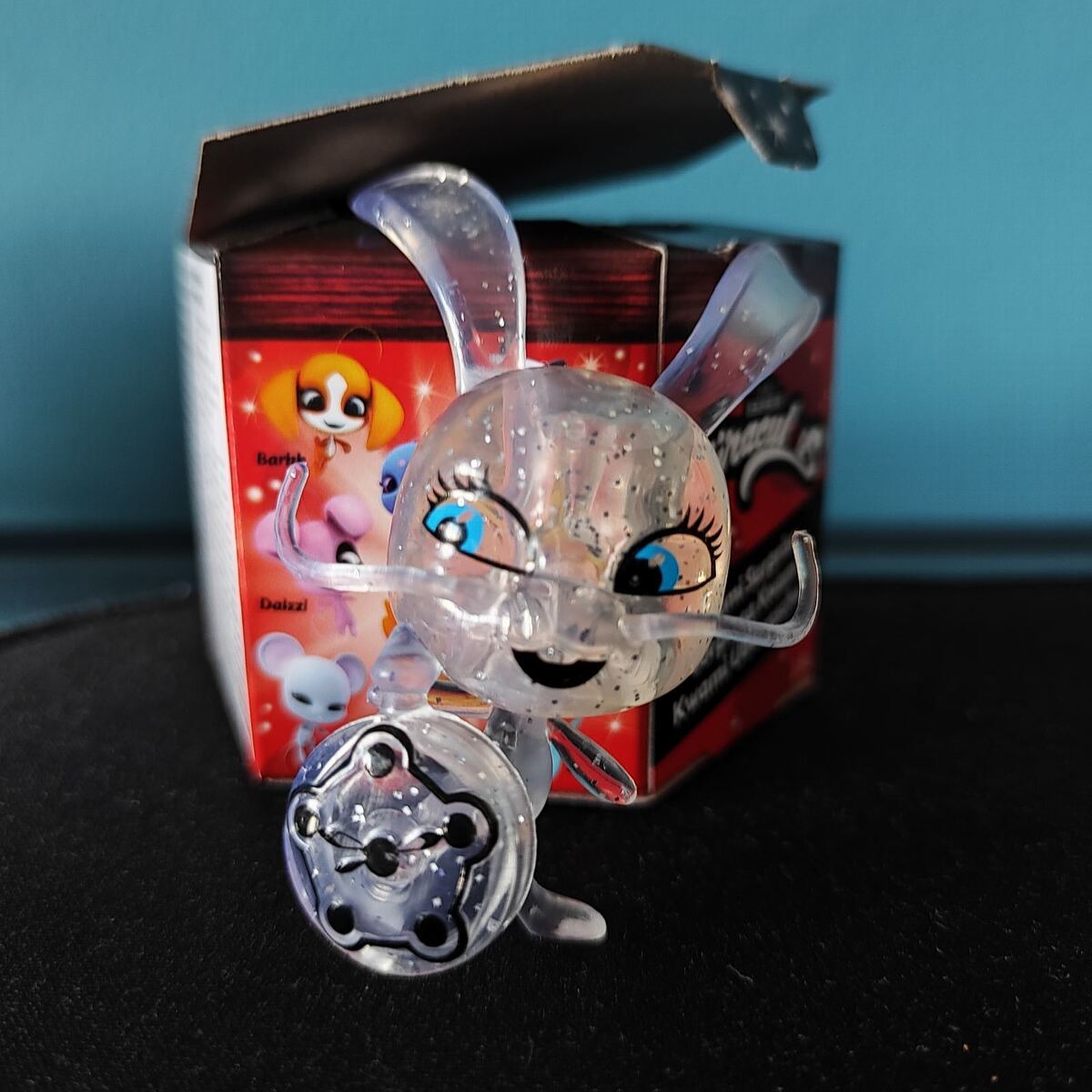 Miraculous Miracle Box Kwami Surprise - Blind Box - One of 6 Characters  (Wayzz, Tikki, Trixx, Plagg, Pollen, Nooroo) - Which Kwami Power Will you  unbox? 