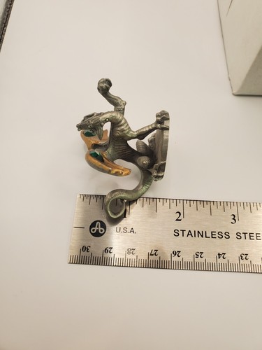 Guter Zustand geflügelte Eidechse Ray Lamm Fantasy Zinn grün Gem 1984 Mini 2" - Bild 8 von 8