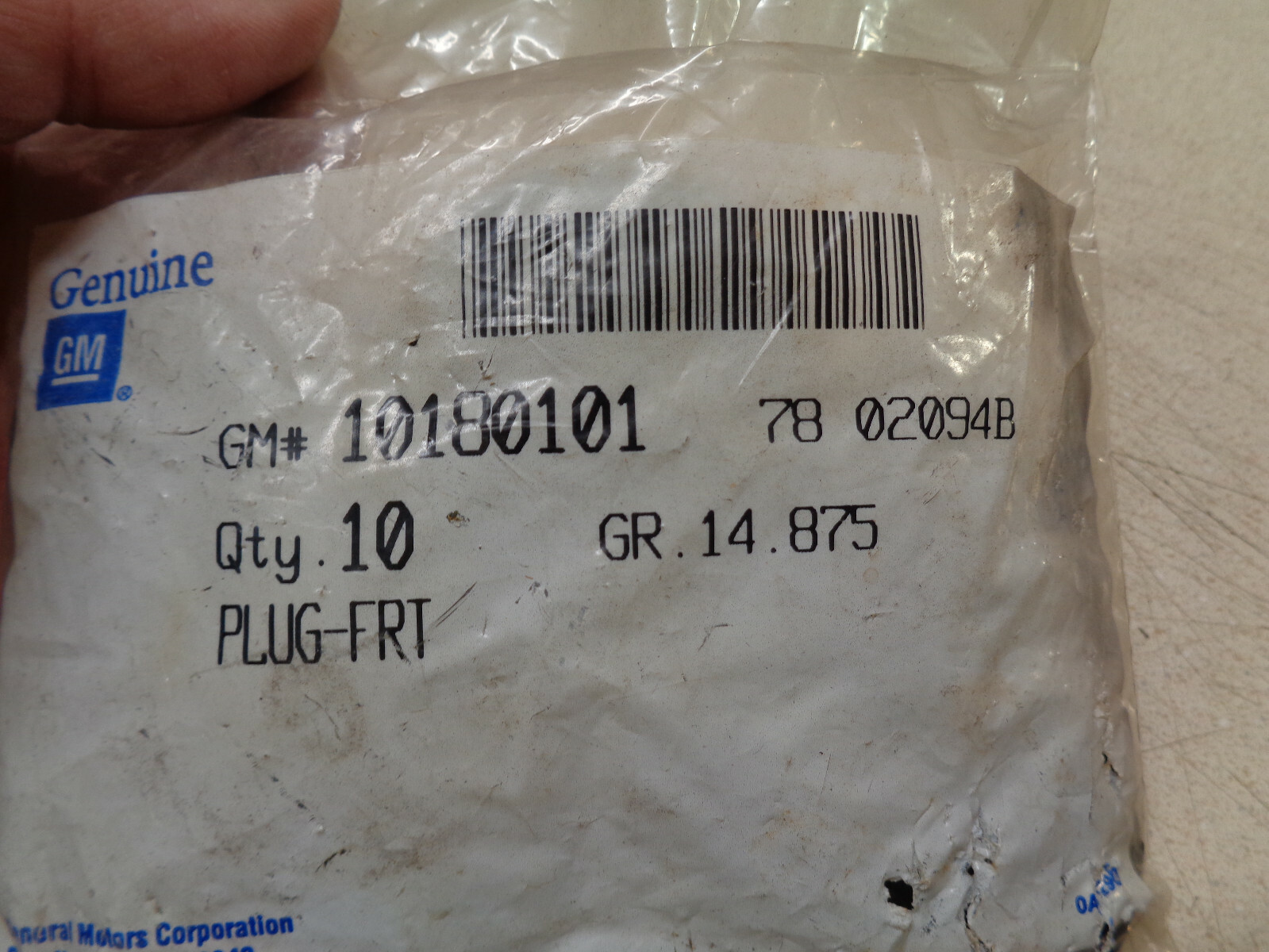 1 NOS GM Seat Belt Bolt Hole Black Cover 90 95 Cutlass Regal Grand Prix